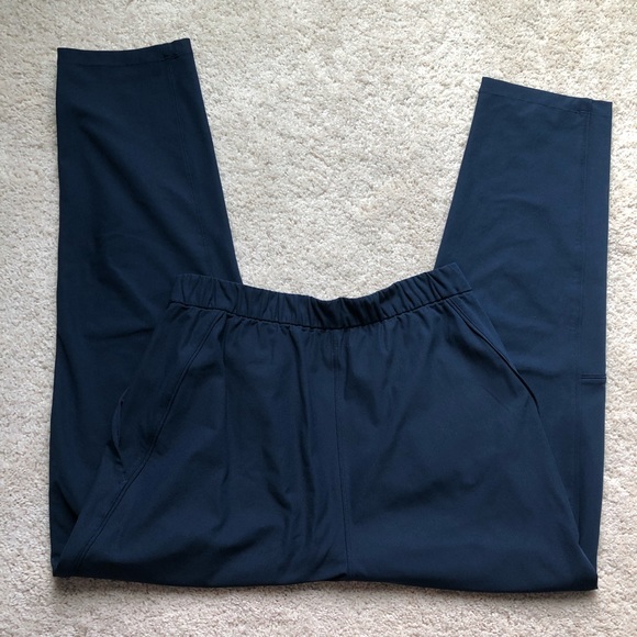 Lululemon Essential High Rise Trouser - Picture 3 of 8